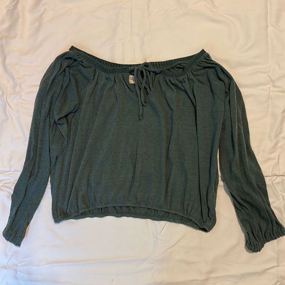 Green O’Neill long sleeve blouse